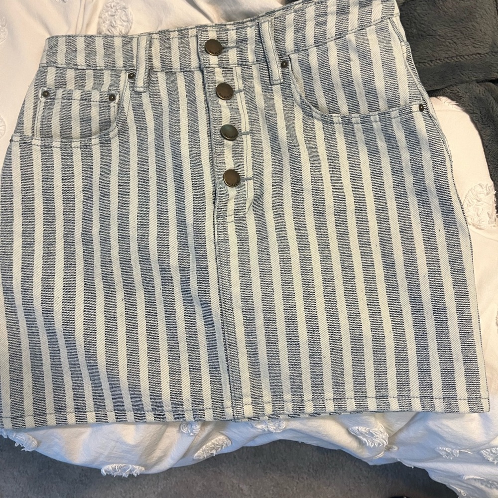Billabong jean skirt